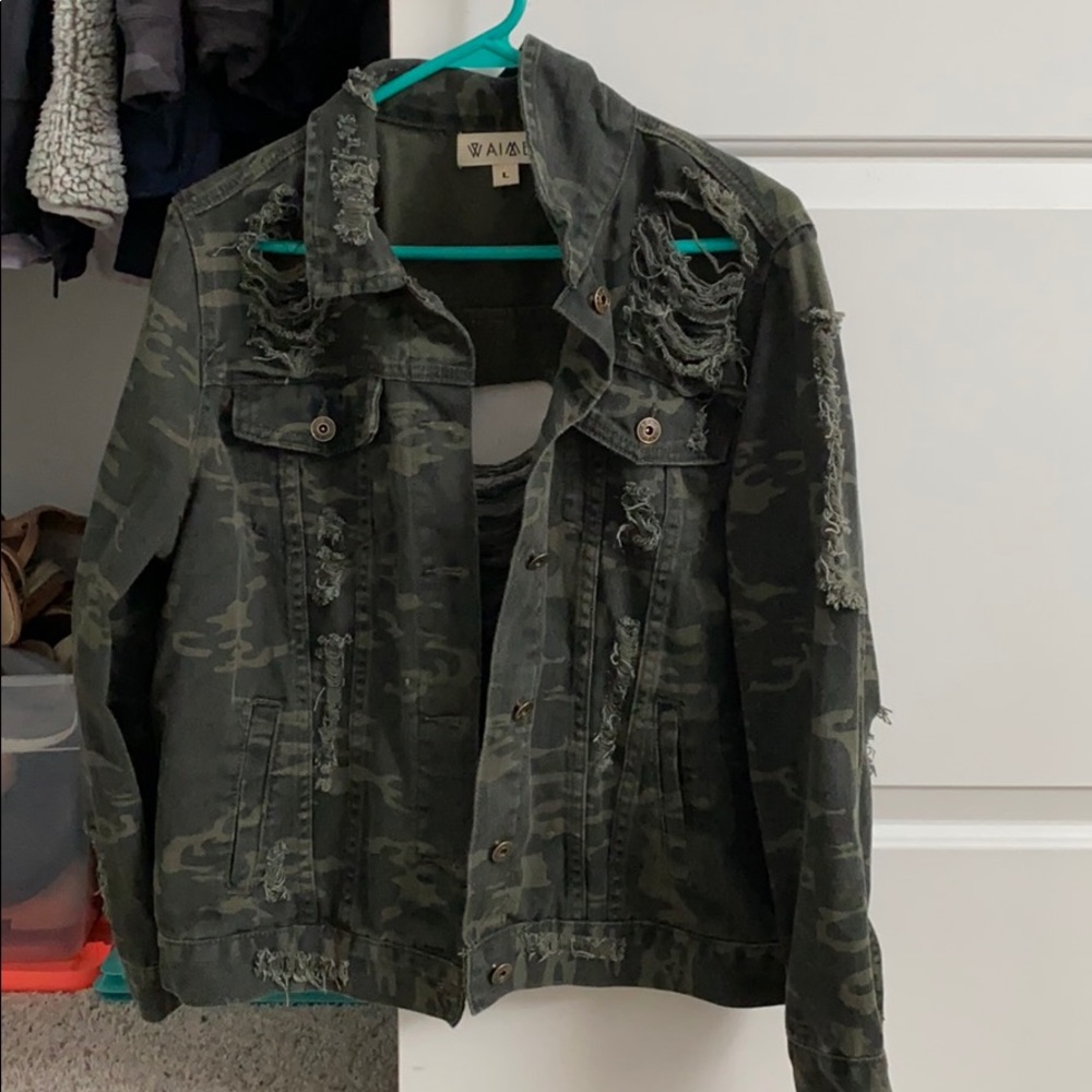 Distressed camo jacket from Buckle